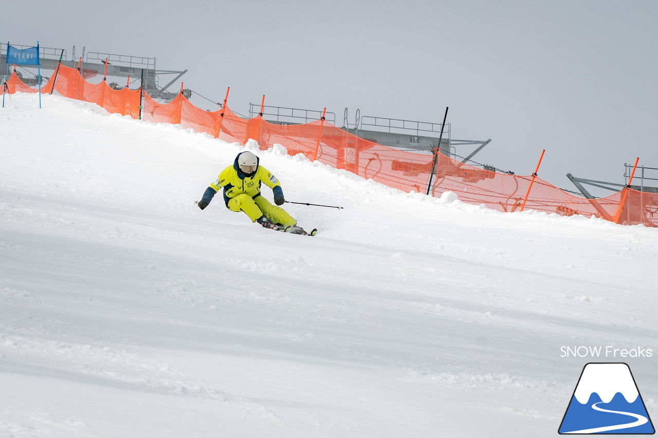 なんと約10年ぶりの「技術選」撮影?! PREMIER SKI ACADEMY presents 『2026プレミアカップ・スキー技術選』レポート！｜朝里川温泉スキー場